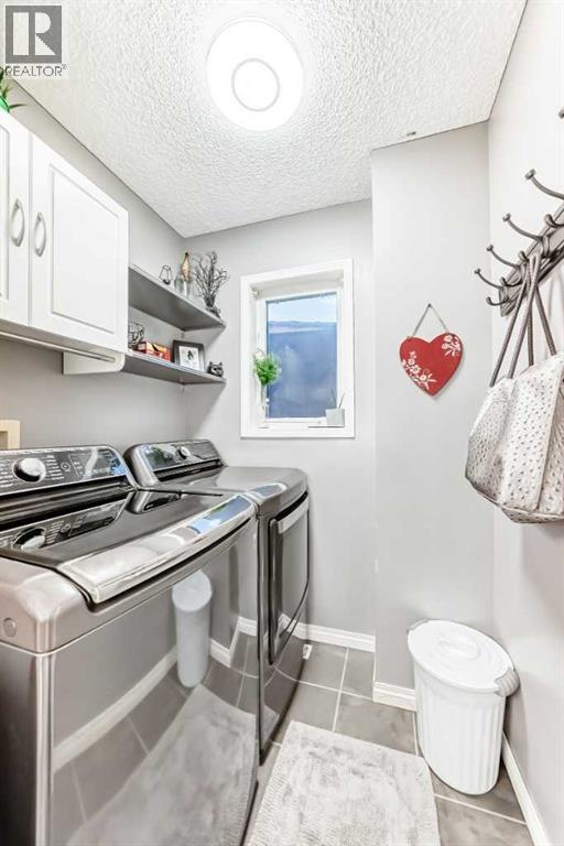 Single Family House for Sale in  Laguna Way NE Monterey Park Calgary 
