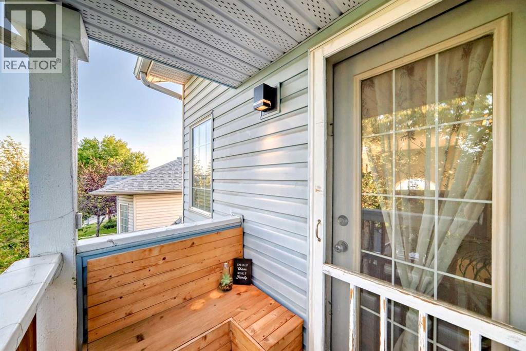 Single Family House for Sale in  Laguna Way NE Monterey Park Calgary 