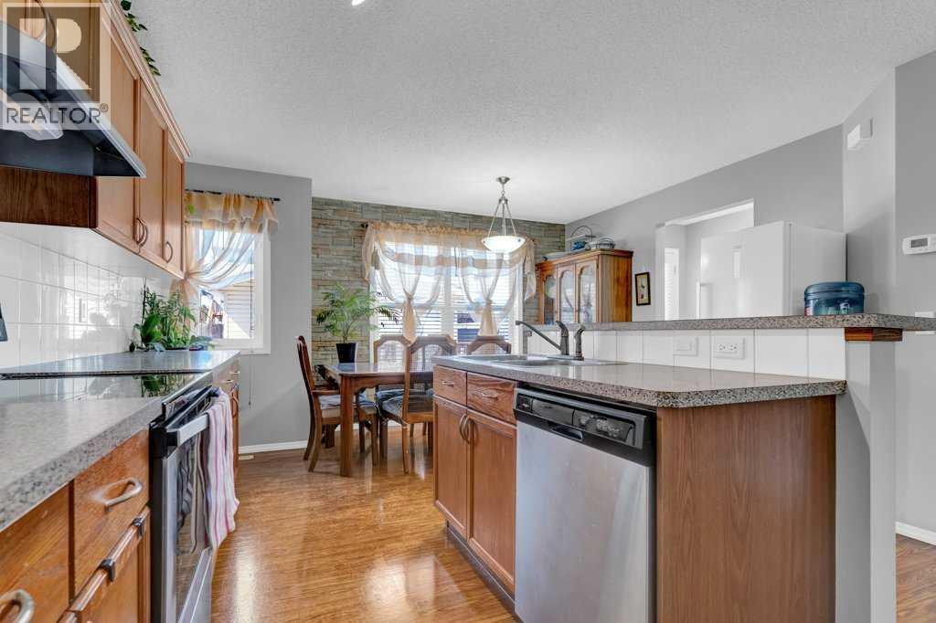 Single Family House for Sale in  Covemeadow Road NE Coventry Hills Calgary 