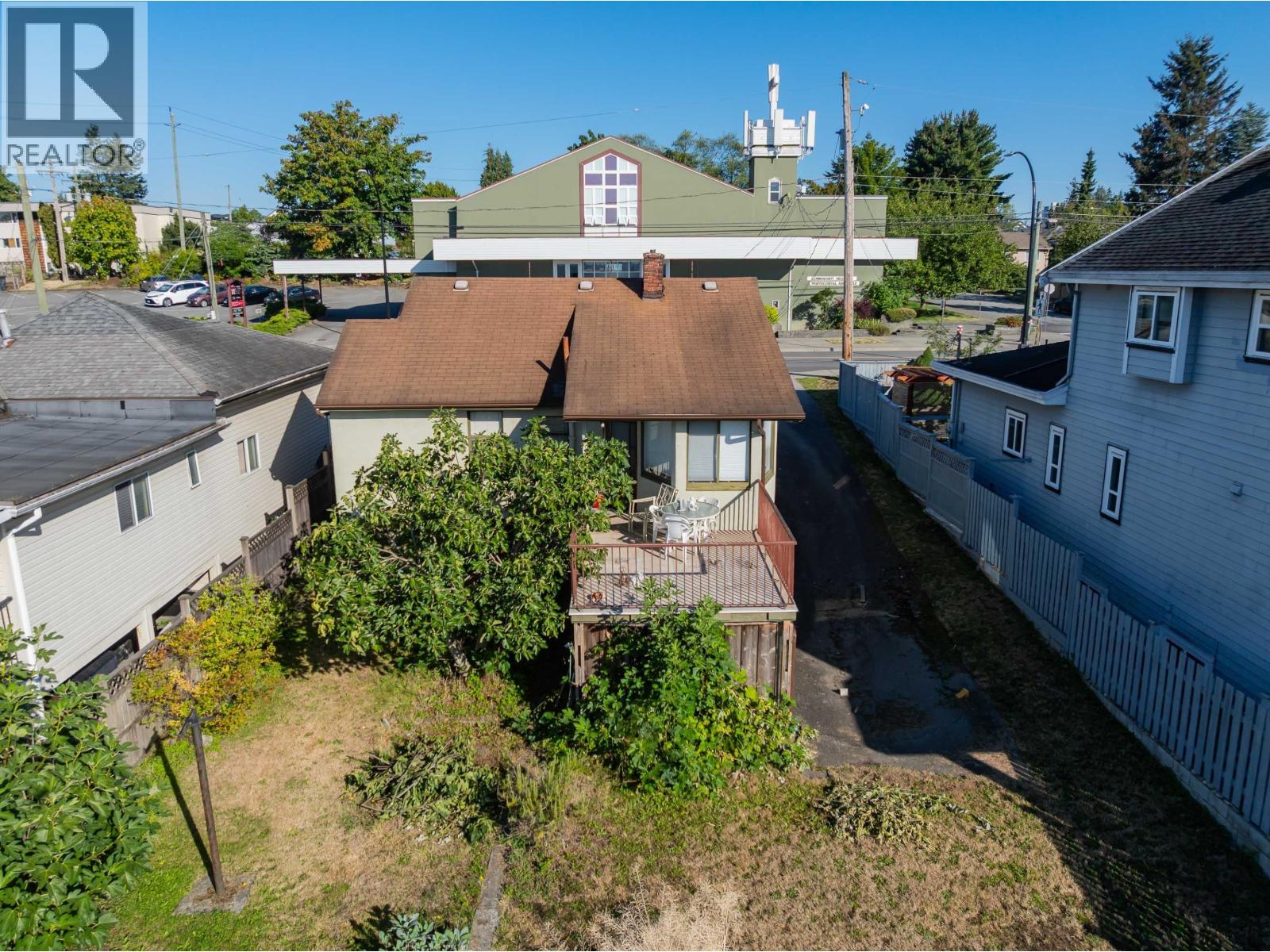 Photo 5 of 2206 Eighth Avenue, New Westminster BC