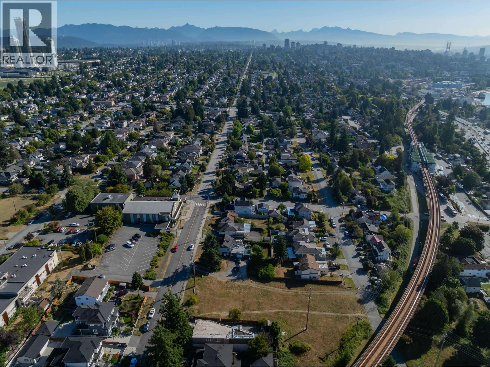Photo 17 of 2206 Eighth Avenue, New Westminster BC