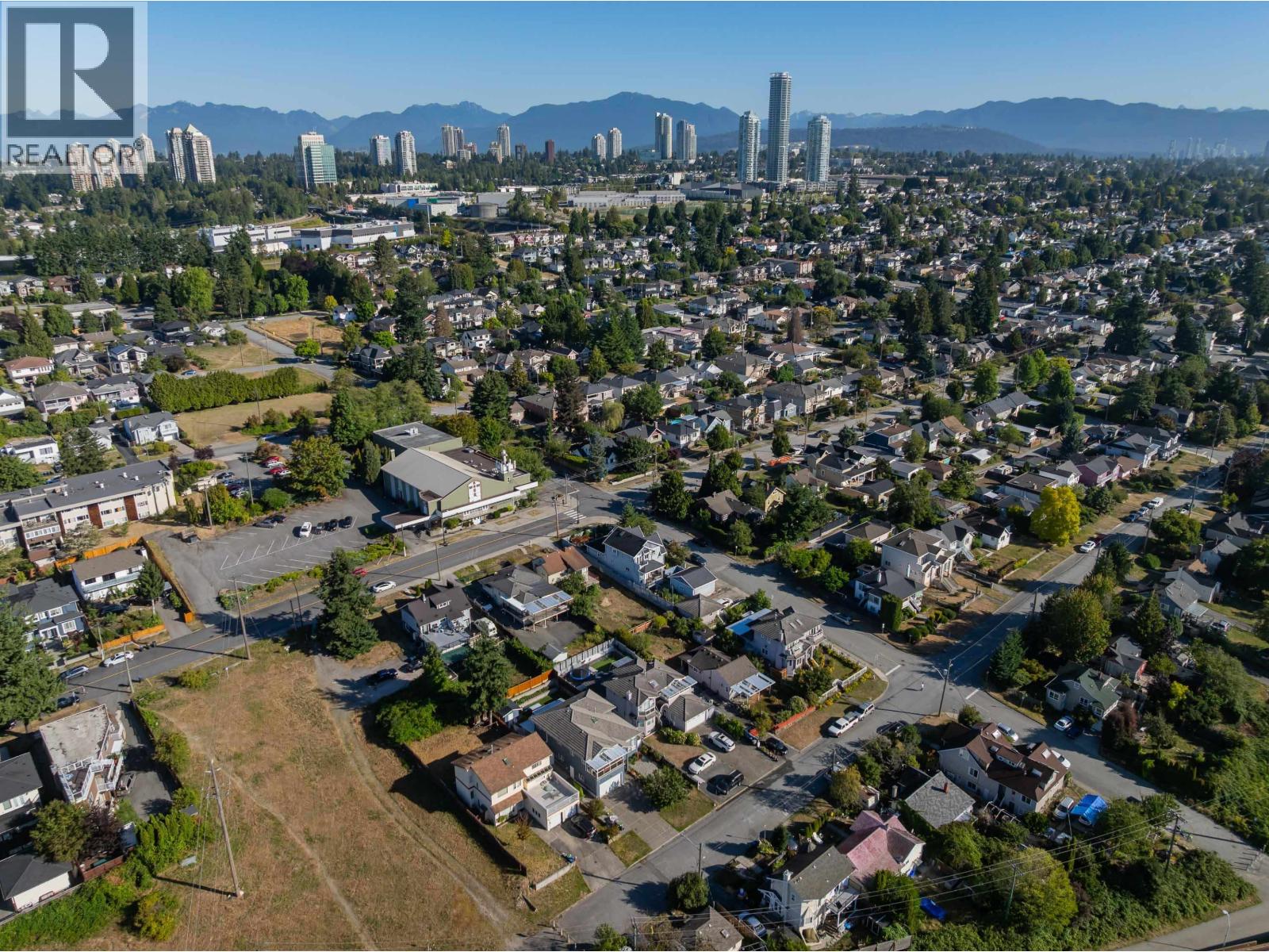 Photo 16 of 2206 Eighth Avenue, New Westminster BC
