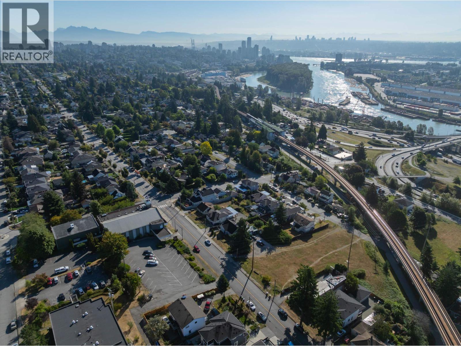 Photo 18 of 2206 Eighth Avenue, New Westminster BC
