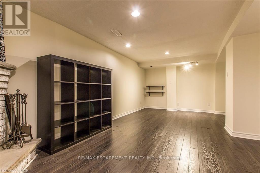 Photo 16 of 125 Hopewell Road, Oakville ON