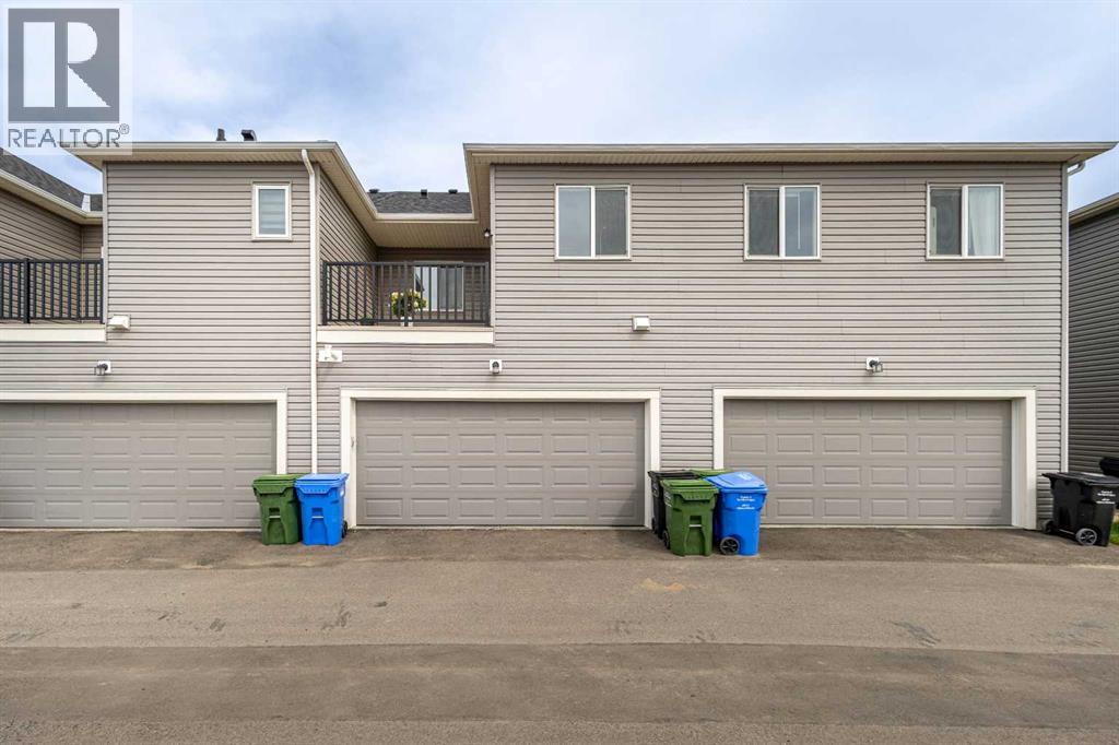 Single Family House for Sale in   Avenue NW Carrington Calgary 