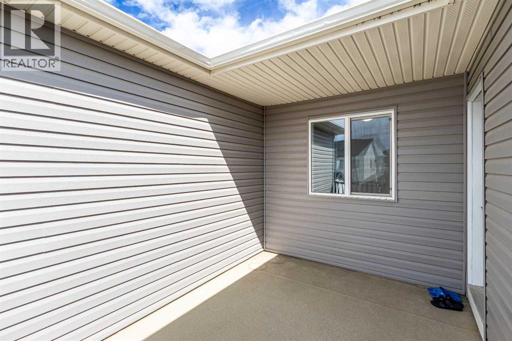 Single Family House for Sale in   Avenue NW Carrington Calgary 