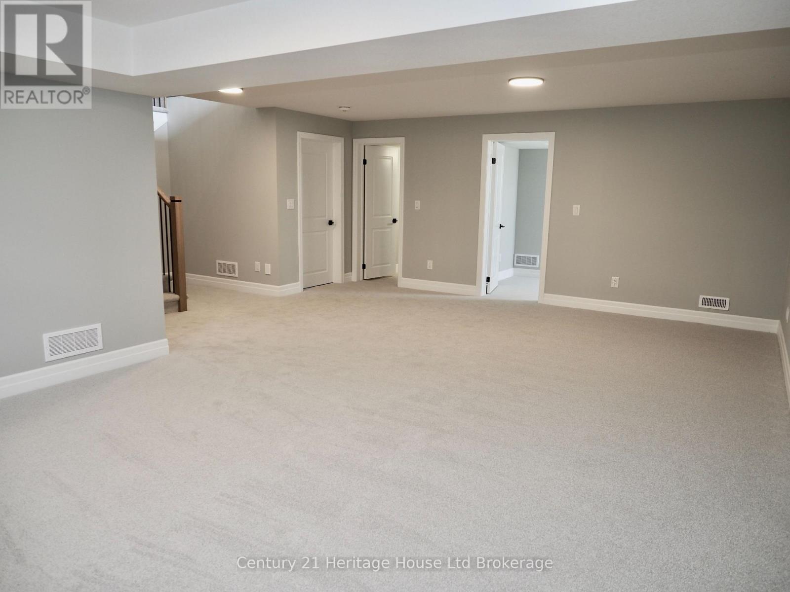 Photo 22 of 9 Sycamore Drive, Tillsonburg ON