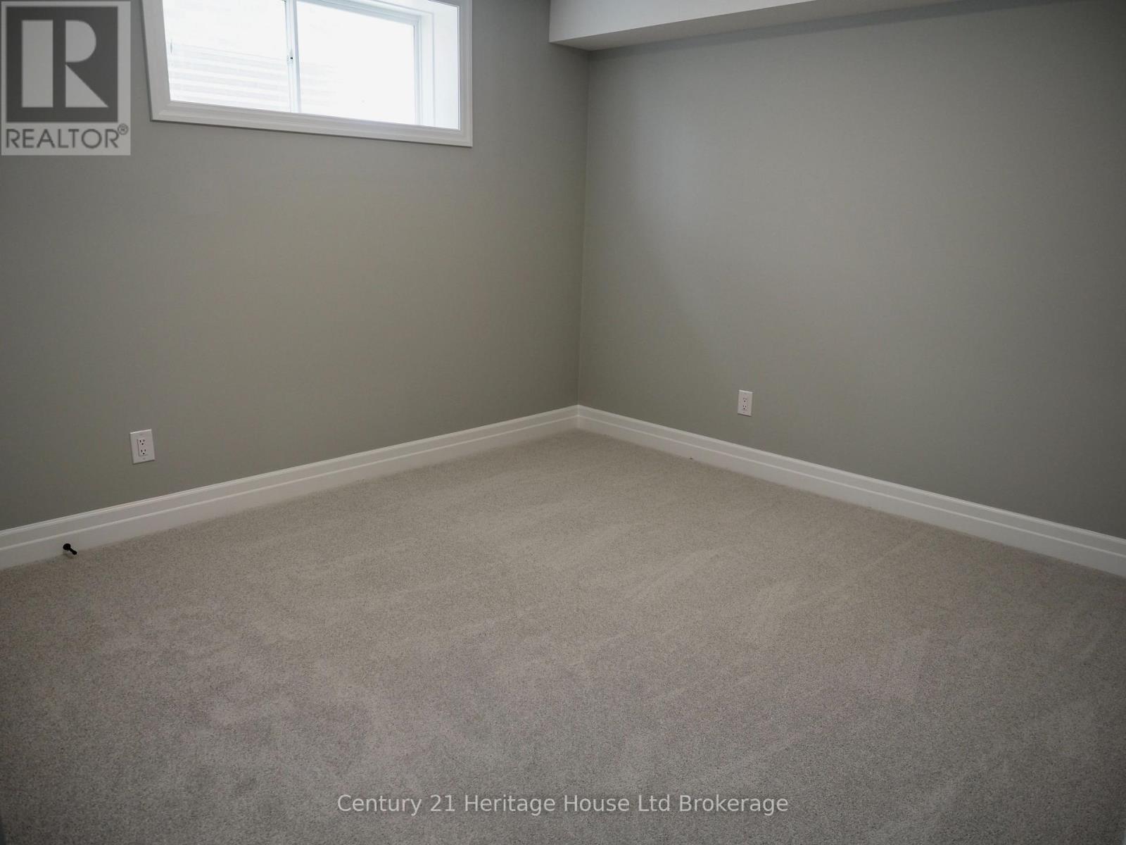 Photo 18 of 9 Sycamore Drive, Tillsonburg ON