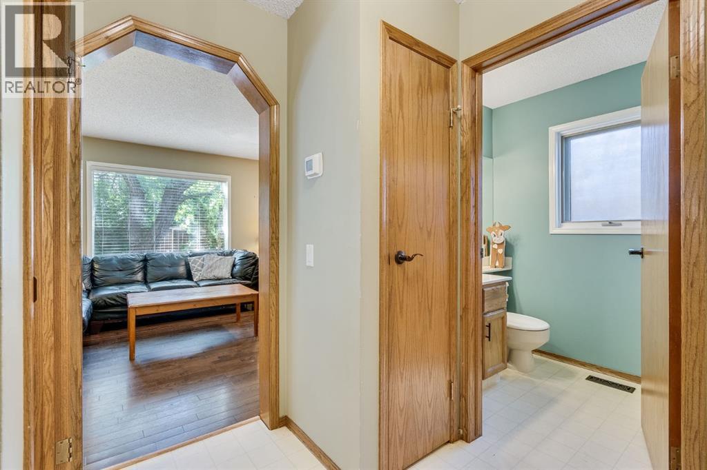 Single Family House for Sale in  Mckerrell Way SE McKenzie Lake Calgary 