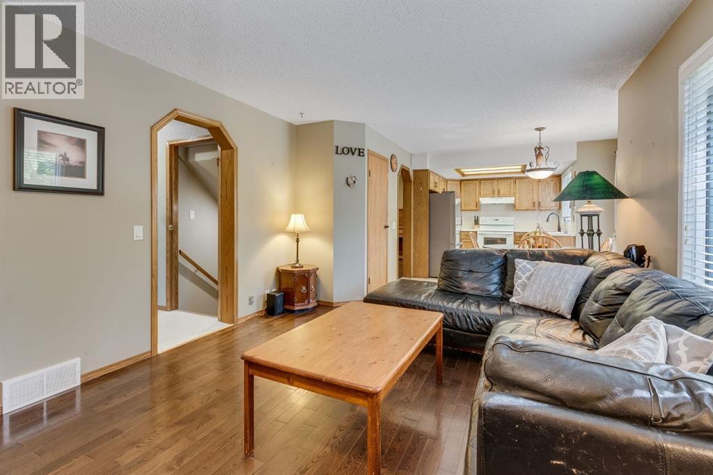 Single Family House for Sale in  Mckerrell Way SE McKenzie Lake Calgary 