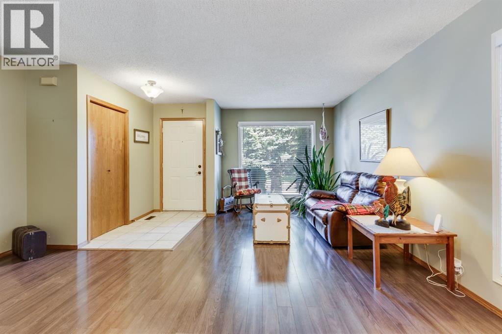 Single Family House for Sale in  Mckerrell Way SE McKenzie Lake Calgary 