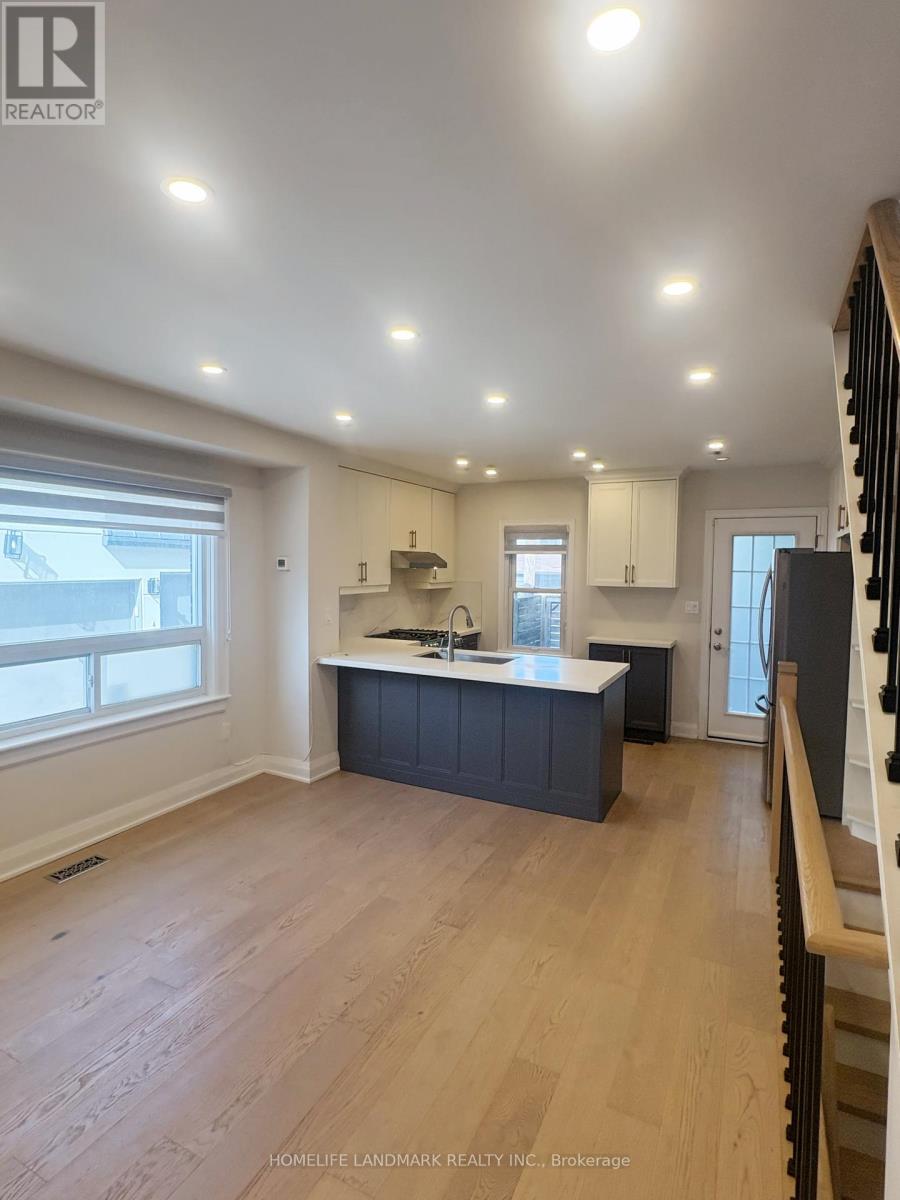 Photo 4 of 111 Greer Road, Toronto ON