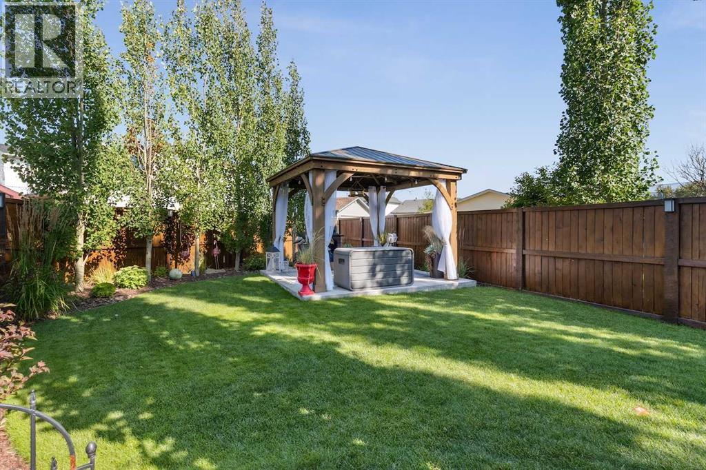 Single Family House Bungalow for Sale in  Covewood Park Coventry Hills Calgary 
