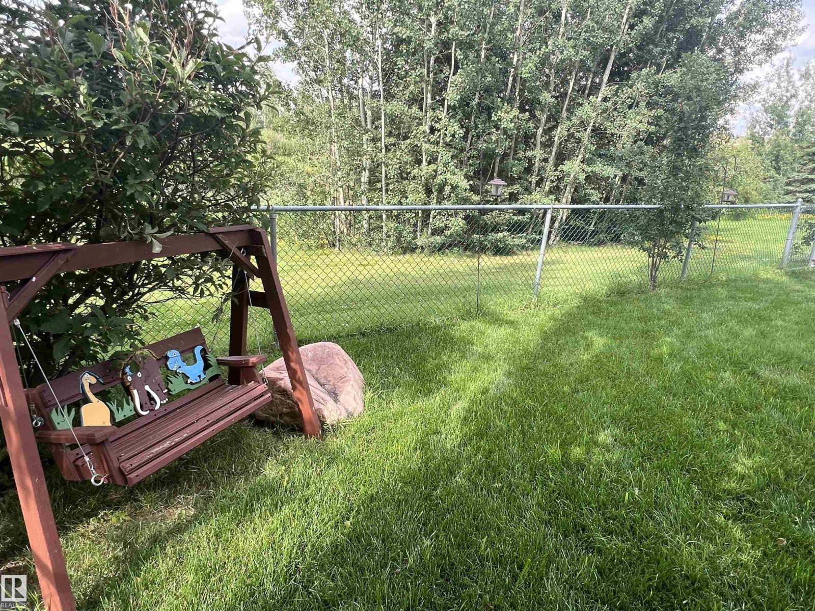Photo 44 of 354 Wild Rose Wy Nw, Edmonton AB