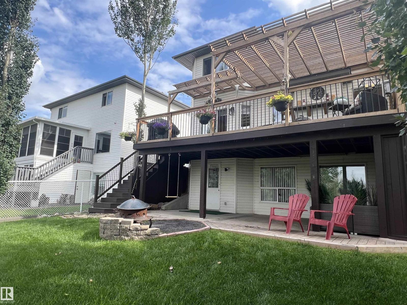 Photo 37 of 354 Wild Rose Wy Nw, Edmonton AB