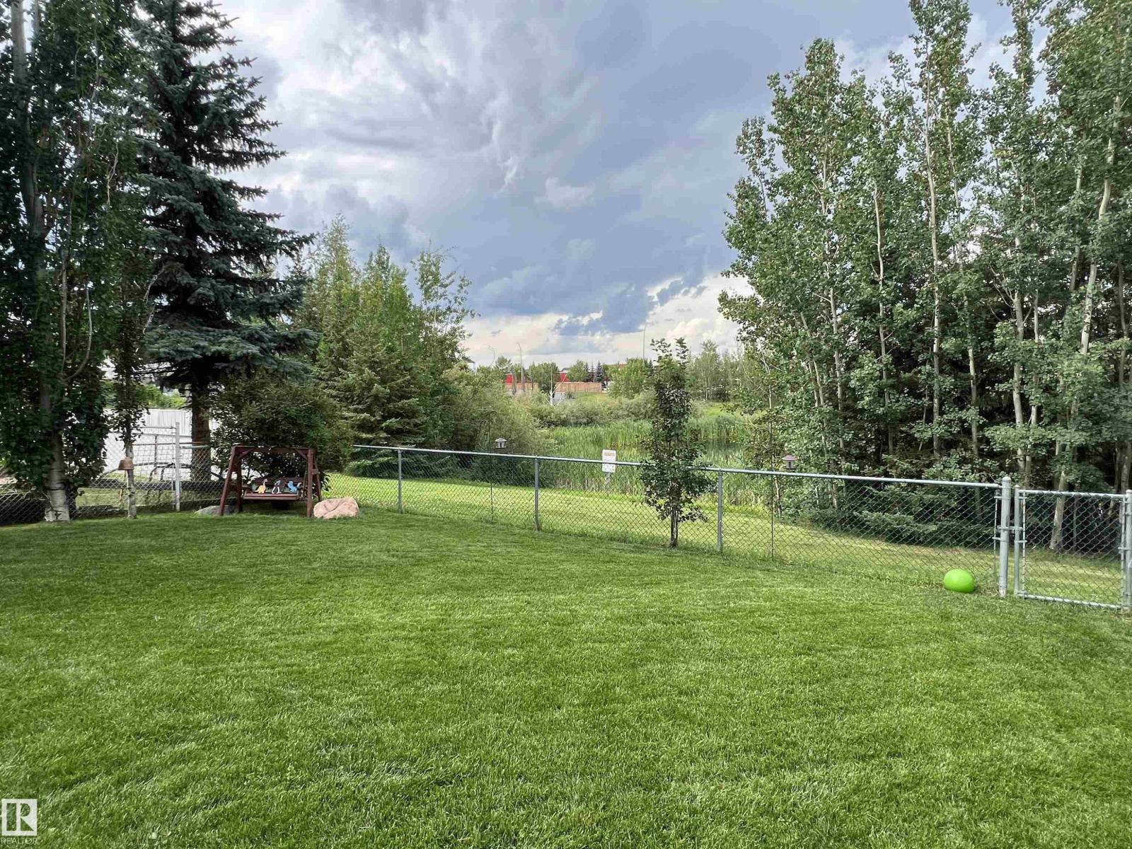 Photo 42 of 354 Wild Rose Wy Nw, Edmonton AB