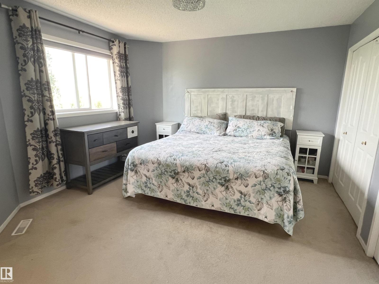 Photo 16 of 354 Wild Rose Wy Nw, Edmonton AB