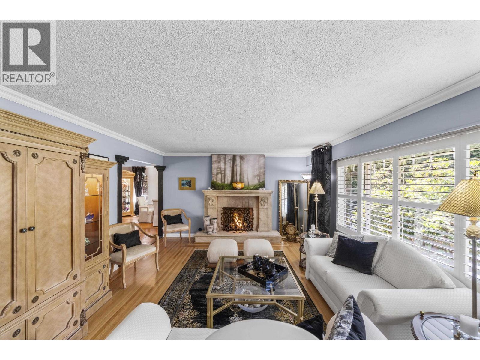 Photo 2 of 605 Victor Street, Coquitlam BC