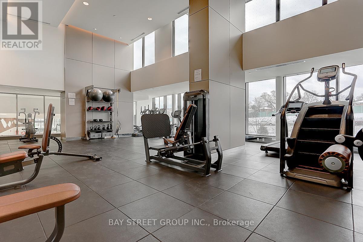 Photo 9 of 507 85 Mcmahon Drive, Toronto ON