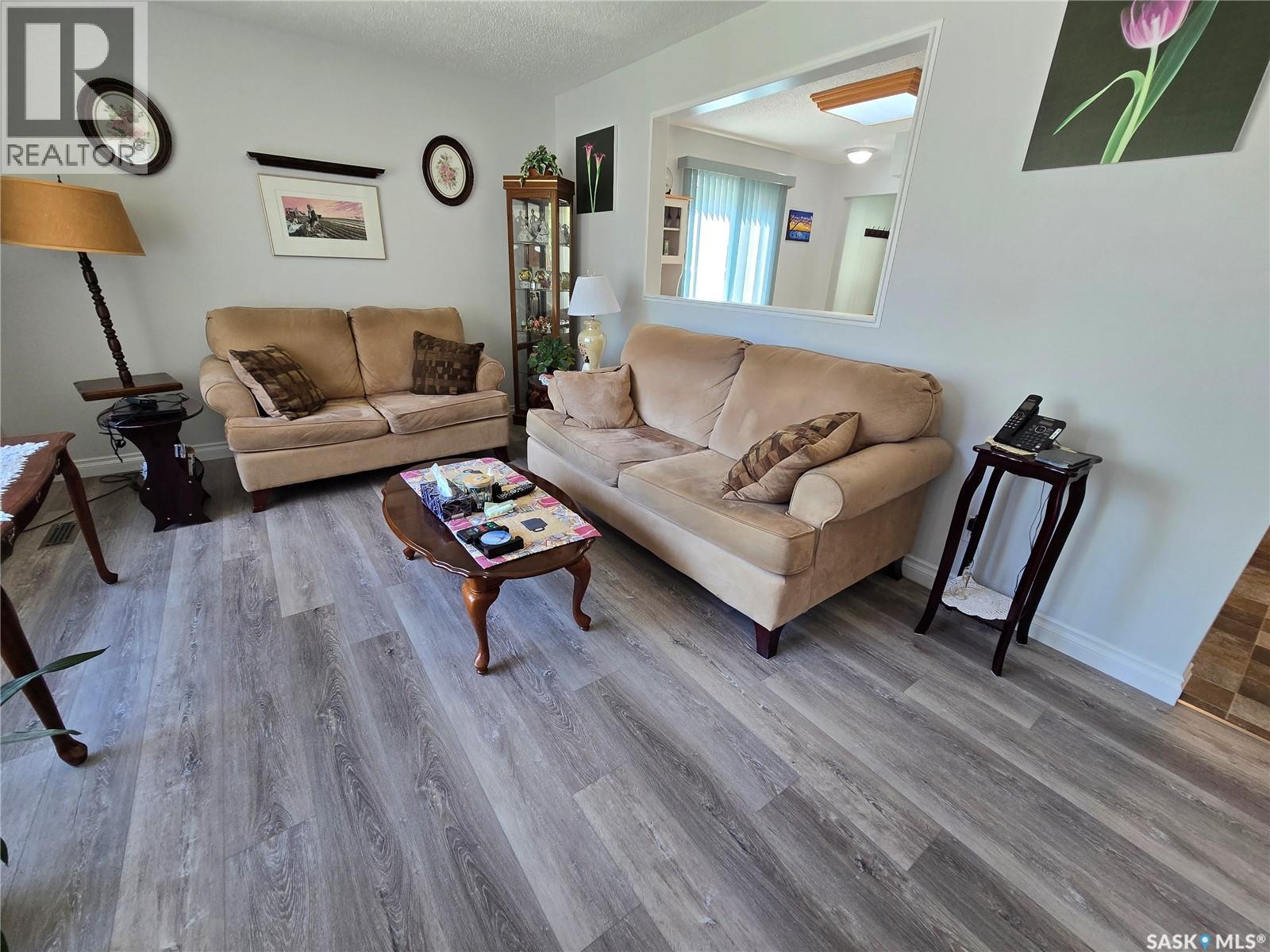 Photo 31 of 111 Oregan Crescent, Saskatoon SK