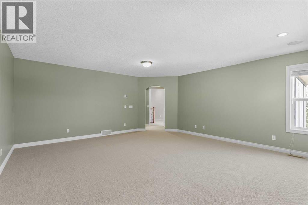 Single Family House for Sale in  Springborough Green SW Springbank Hill Calgary 