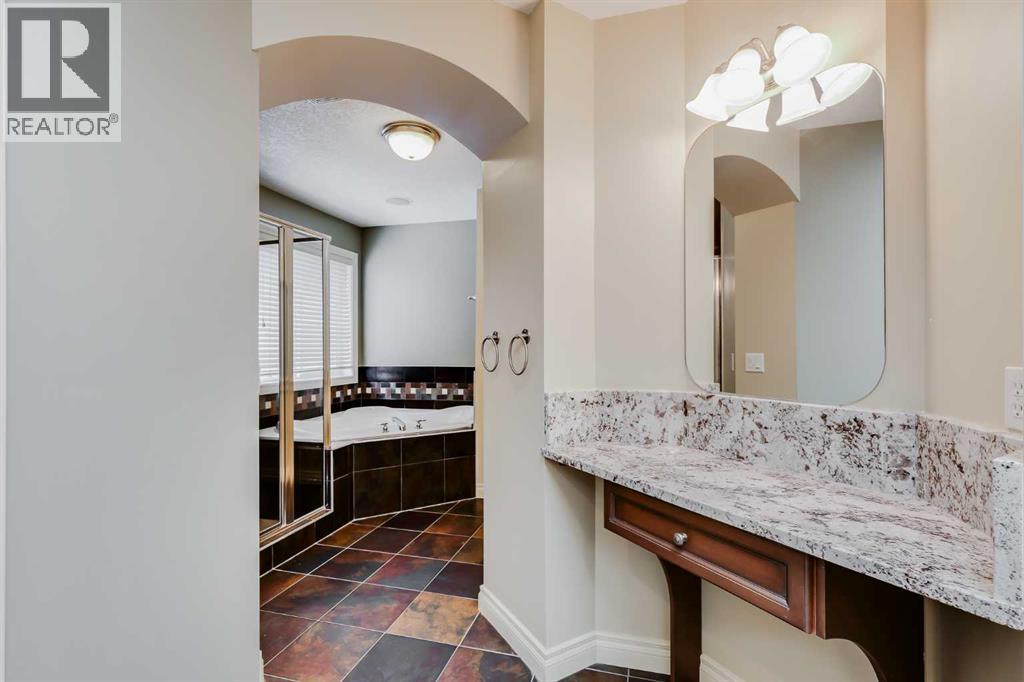 Single Family House for Sale in  Springborough Green SW Springbank Hill Calgary 