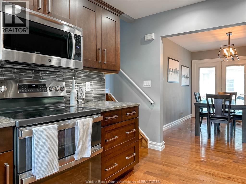 Photo 15 of 157 Kensington Boulevard, Tecumseh ON