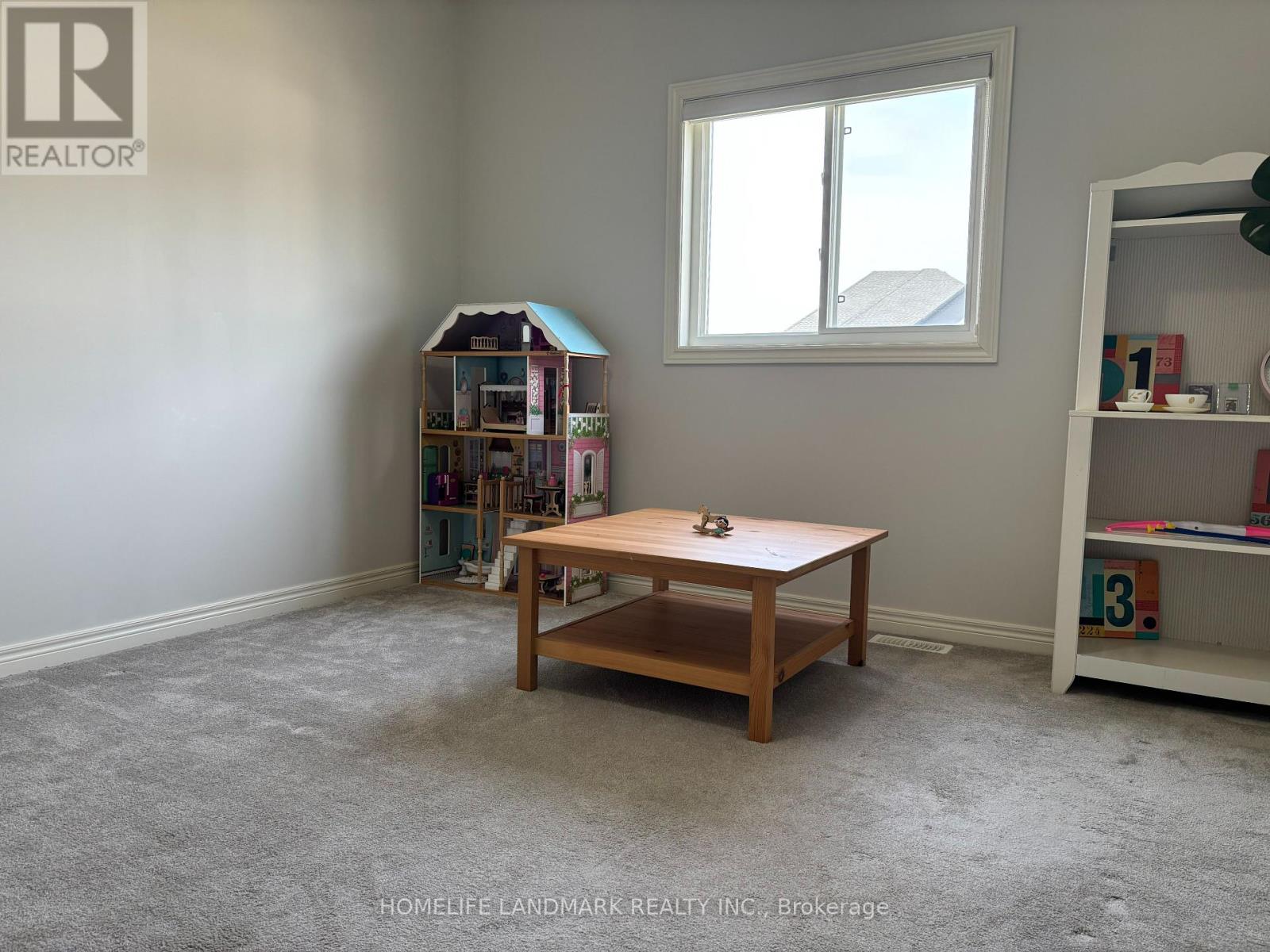 Photo 9 of 15 Ironwood Court, Thorold ON