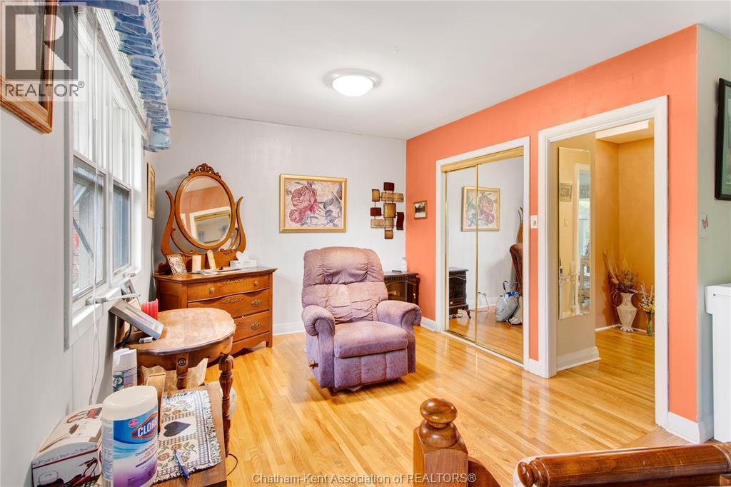 Photo 16 of 41 Maple Street, Chatham ON
