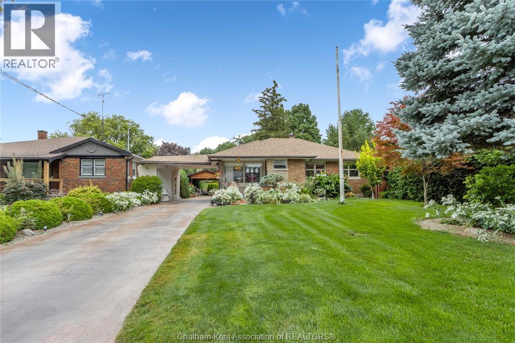 Photo 34 of 41 Maple Street, Chatham ON