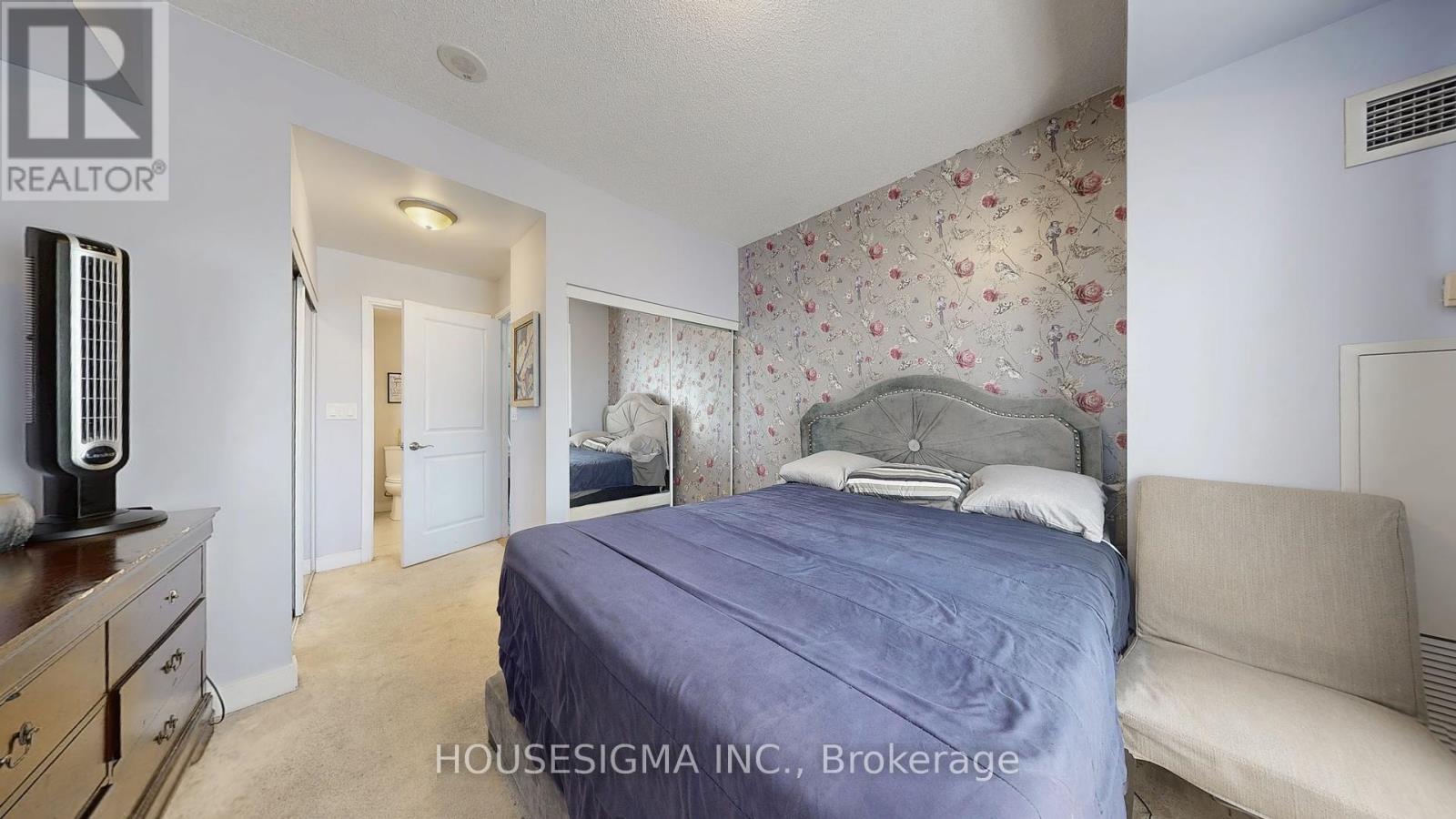 Photo 18 of 1303 80 Absolute Avenue, Mississauga ON