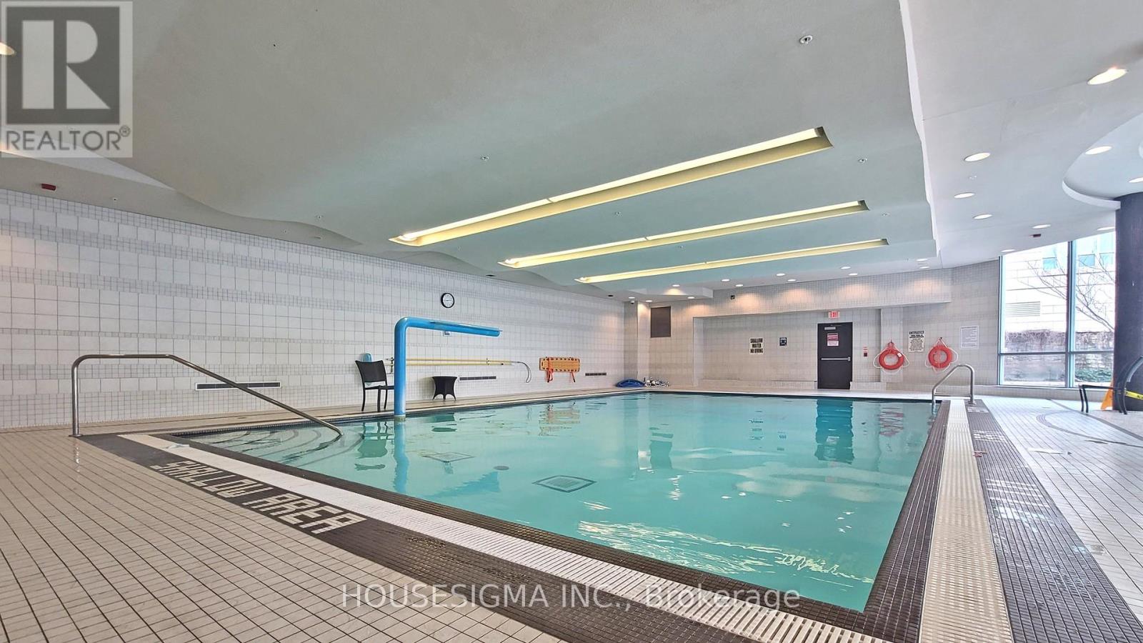 Photo 35 of 1303 80 Absolute Avenue, Mississauga ON