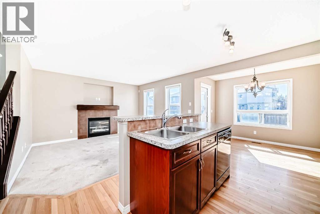 Photo 8 of 7 Covecreek Place Ne, Calgary AB