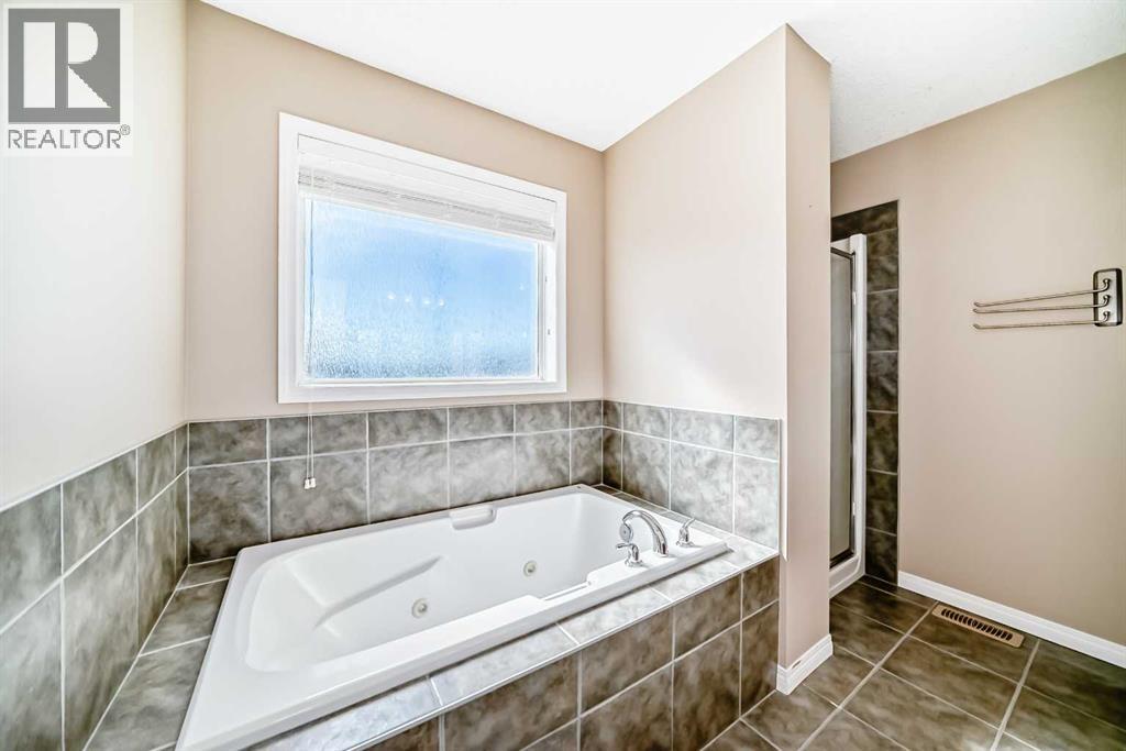 Photo 20 of 7 Covecreek Place Ne, Calgary AB