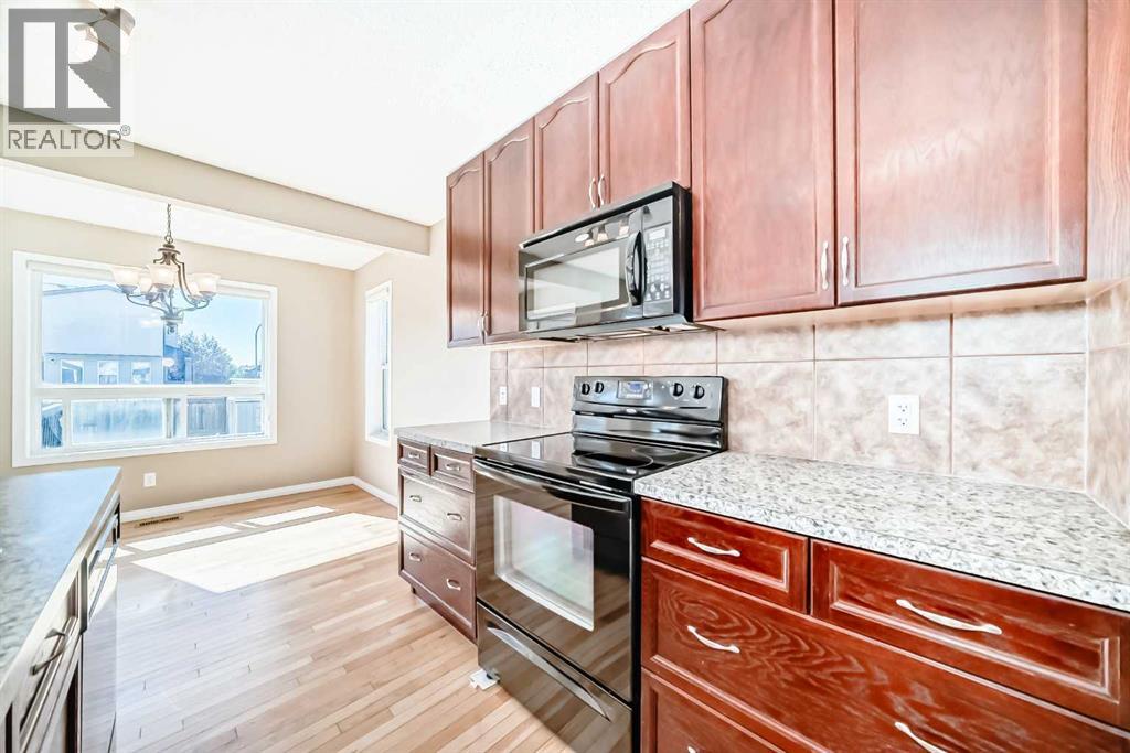 Photo 7 of 7 Covecreek Place Ne, Calgary AB