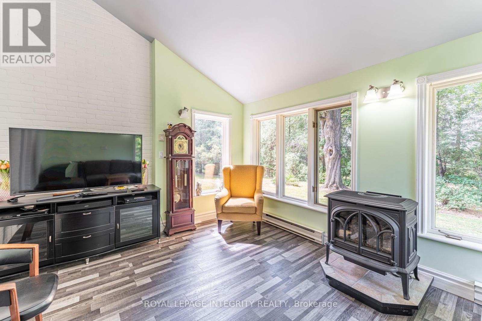 Photo 16 of 20455 Concession 3 Road, South Glengarry ON