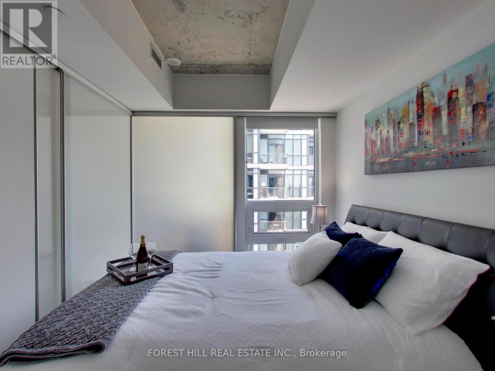 Photo 22 of 2301 210 Simcoe Street, Toronto ON
