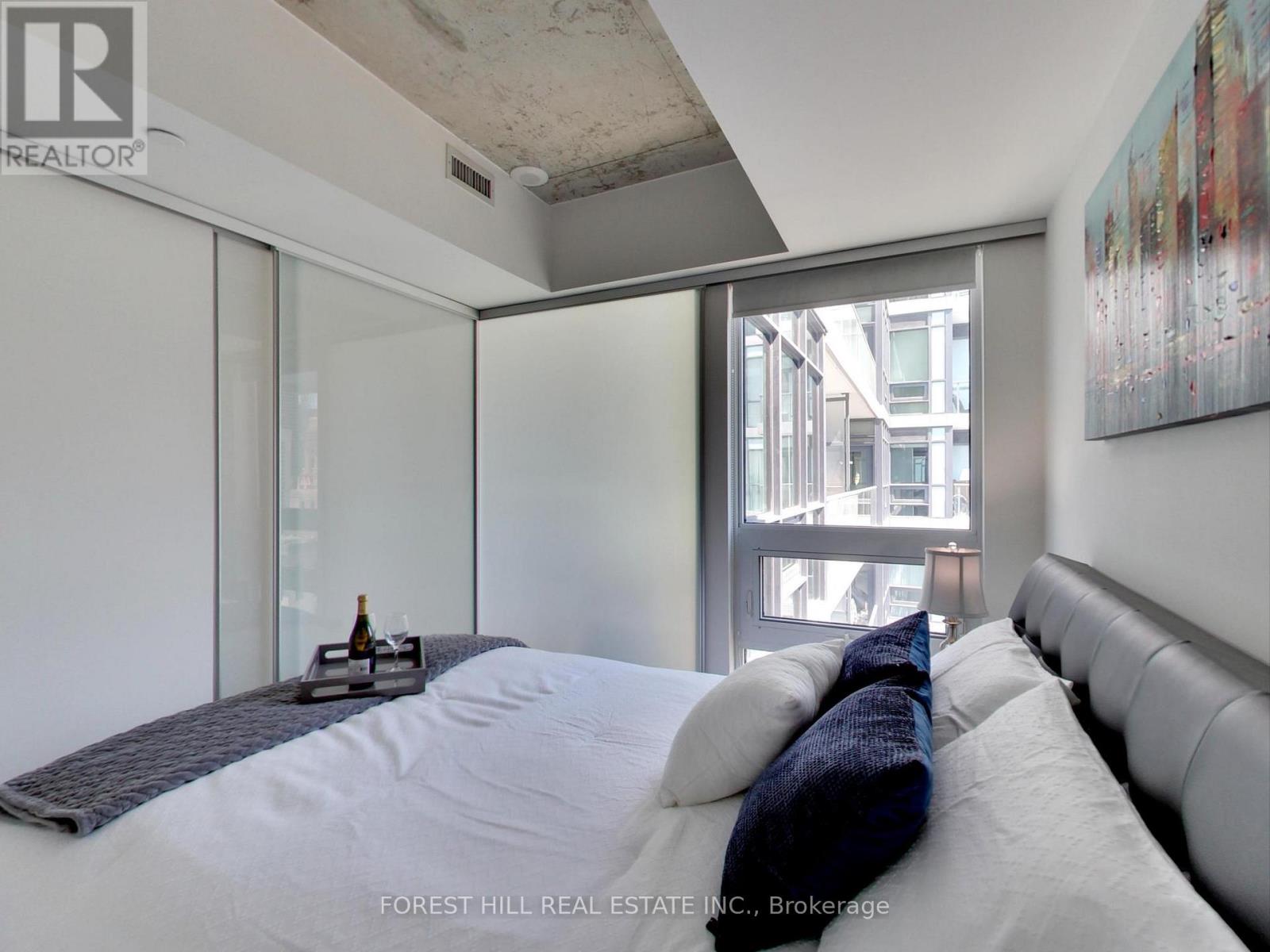 Photo 23 of 2301 210 Simcoe Street, Toronto ON