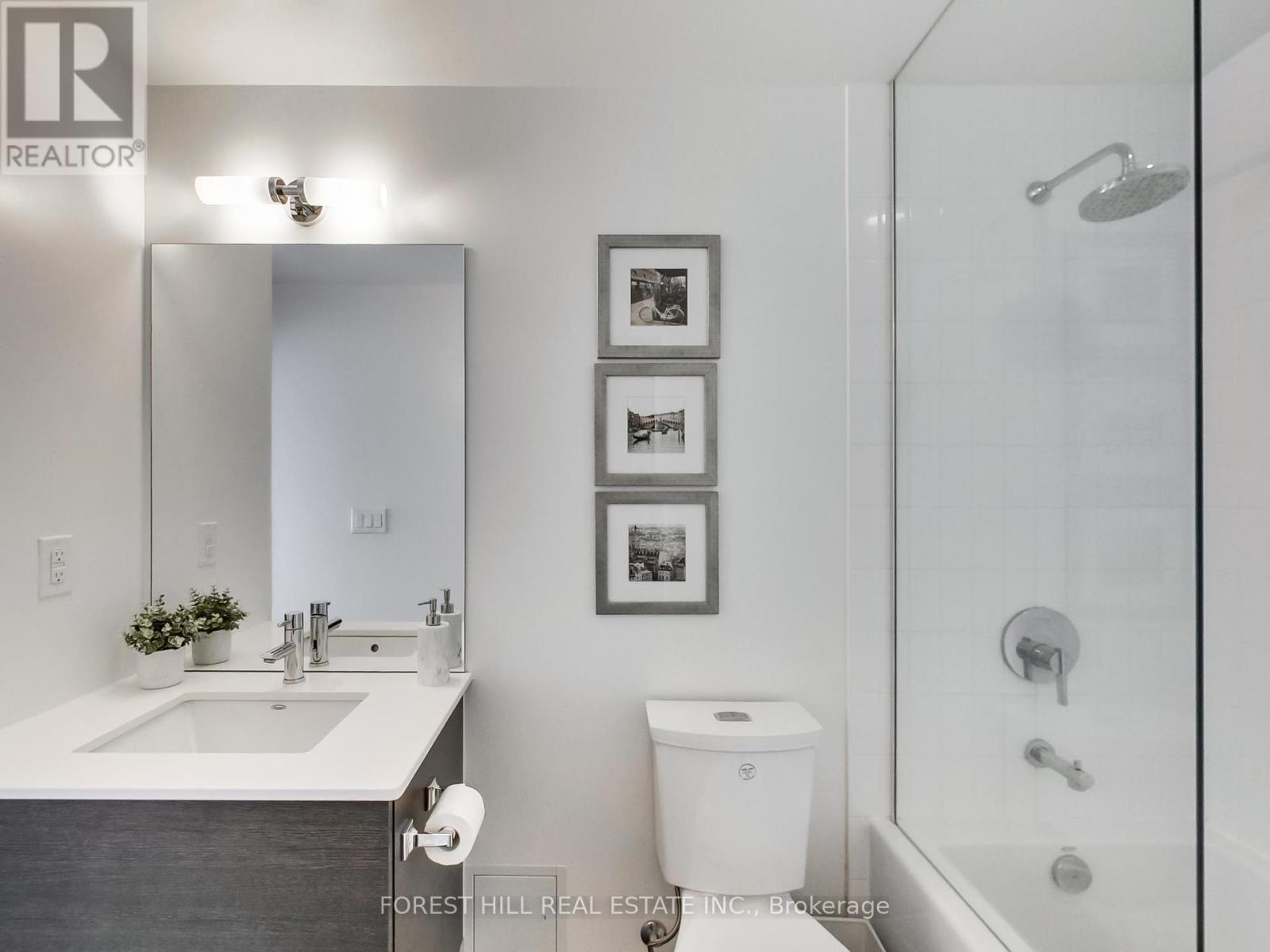 Photo 26 of 2301 210 Simcoe Street, Toronto ON