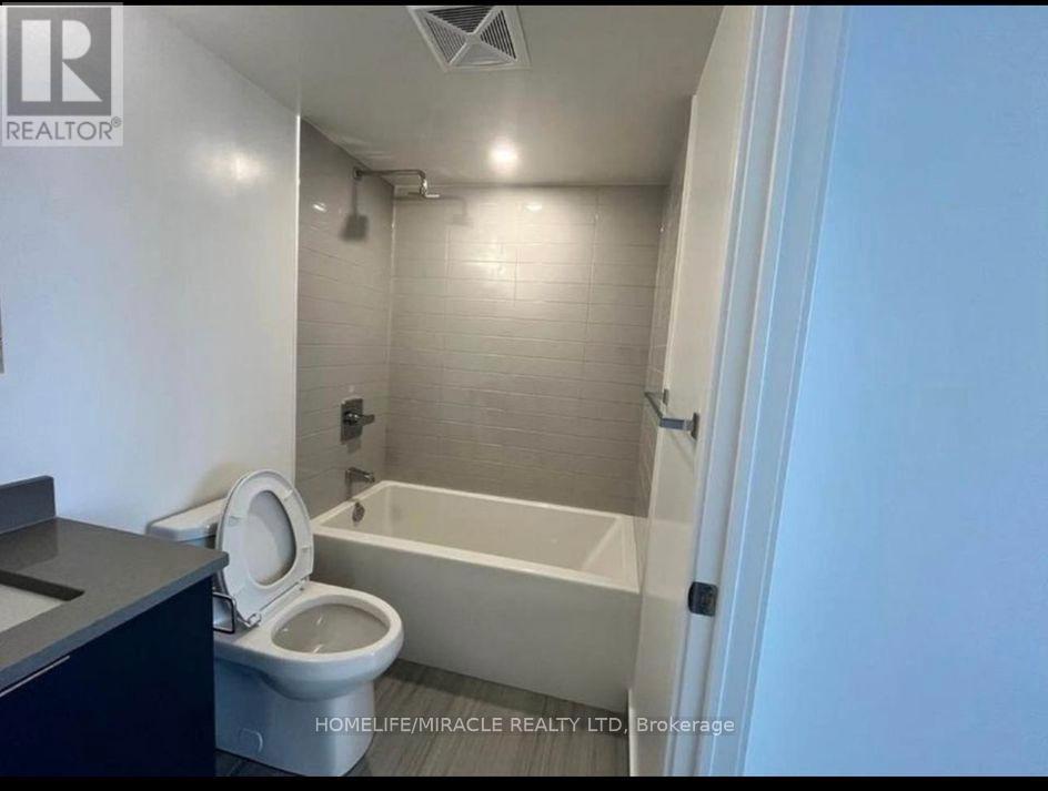 Photo 10 of 906 2033 Kennedy Road, Toronto ON