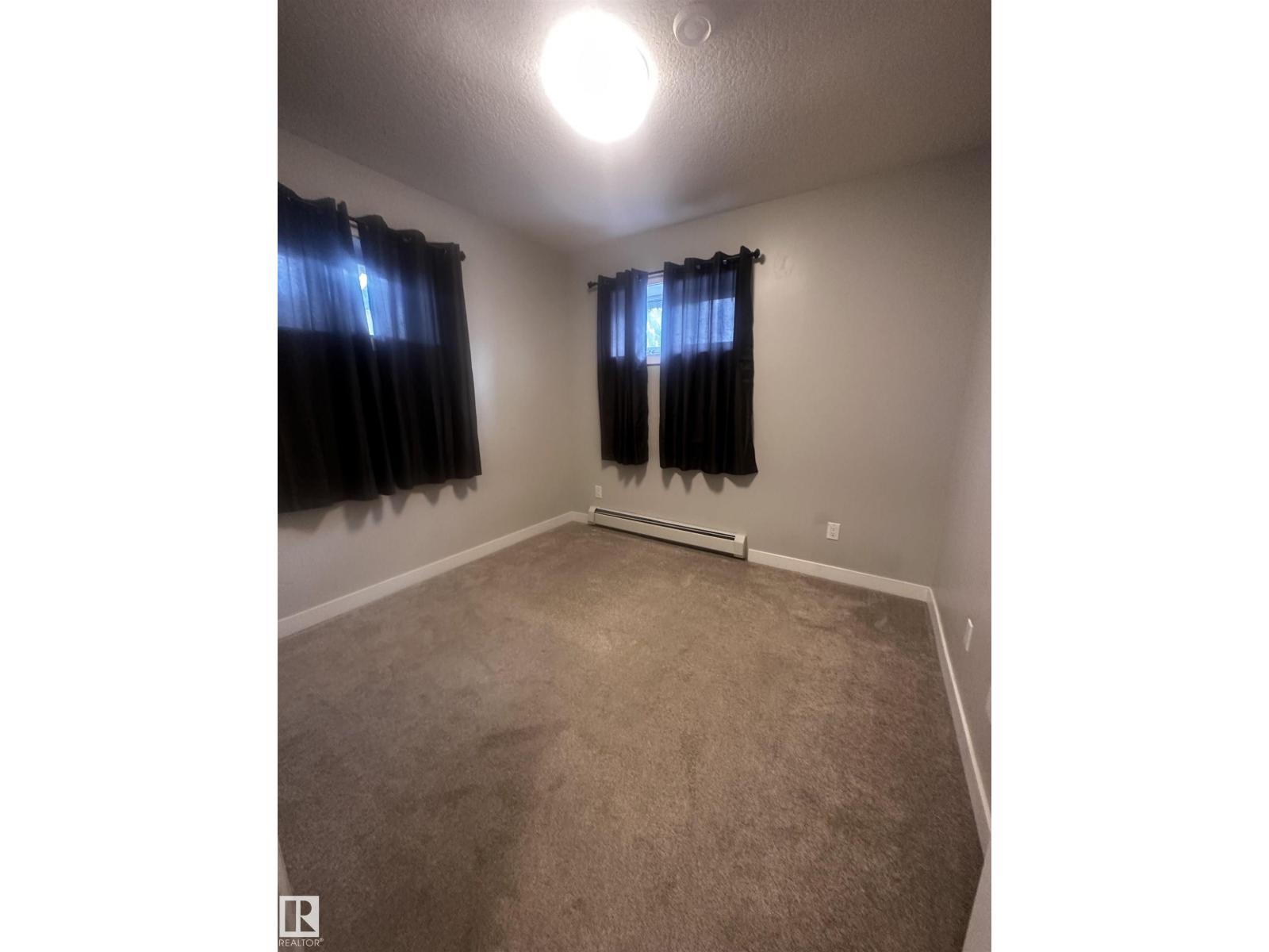 Photo 13 of 103 10736 116 St Nw, Edmonton AB