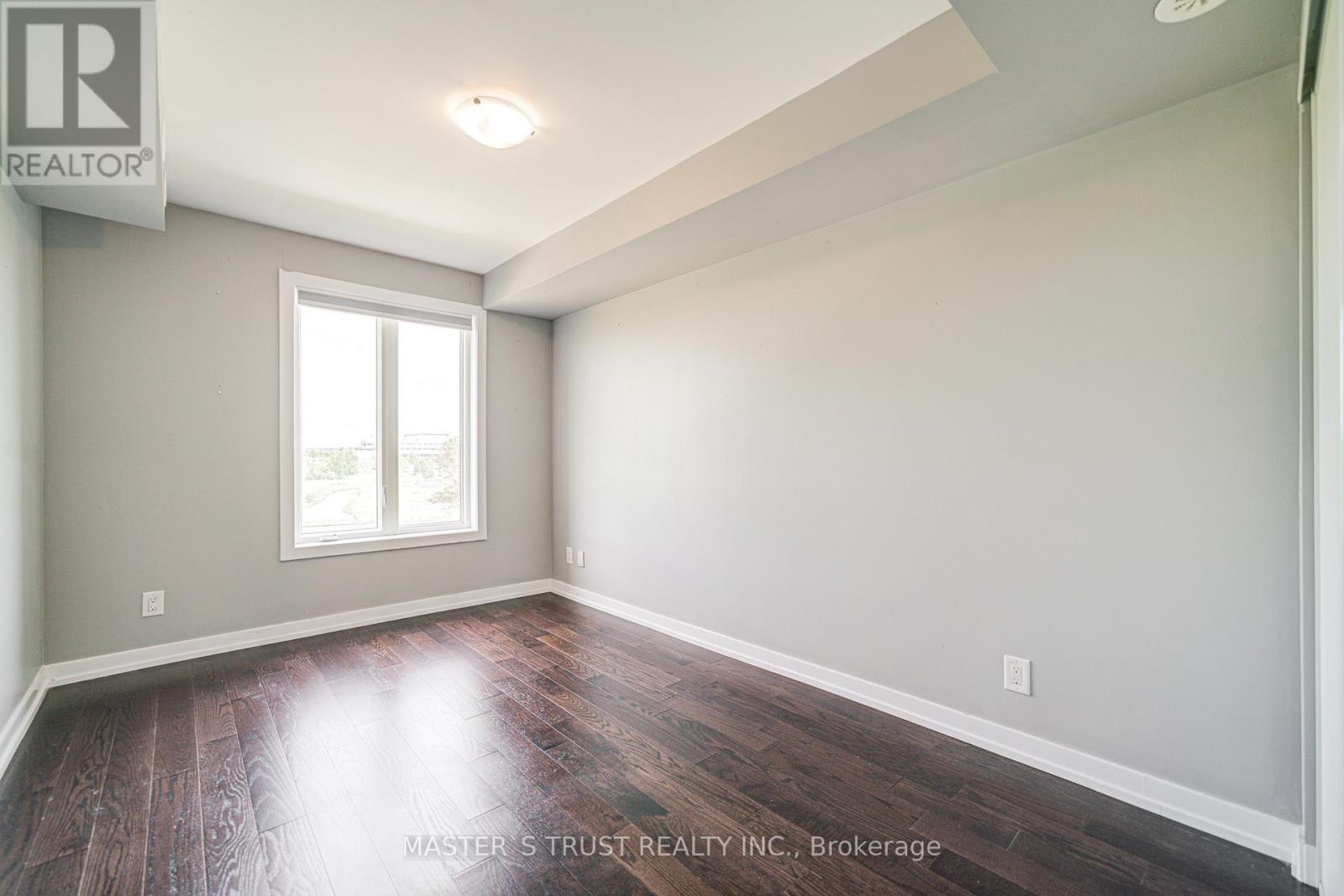 Photo 17 of 507 30 Dunsheath Way, Markham ON