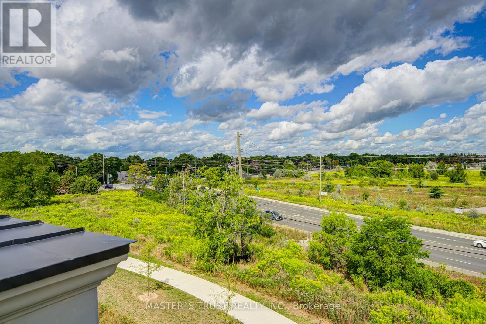 Photo 24 of 507 30 Dunsheath Way, Markham ON