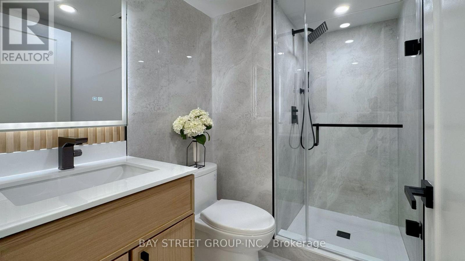 Photo 19 of 606 7905 Bayview Avenue, Markham ON