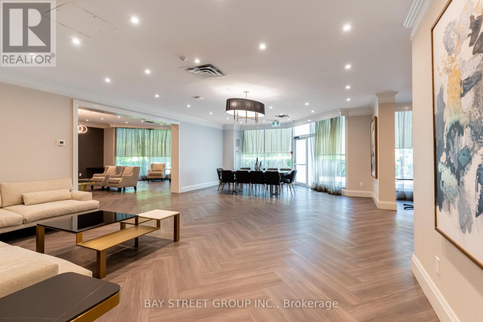 Photo 33 of 606 7905 Bayview Avenue, Markham ON