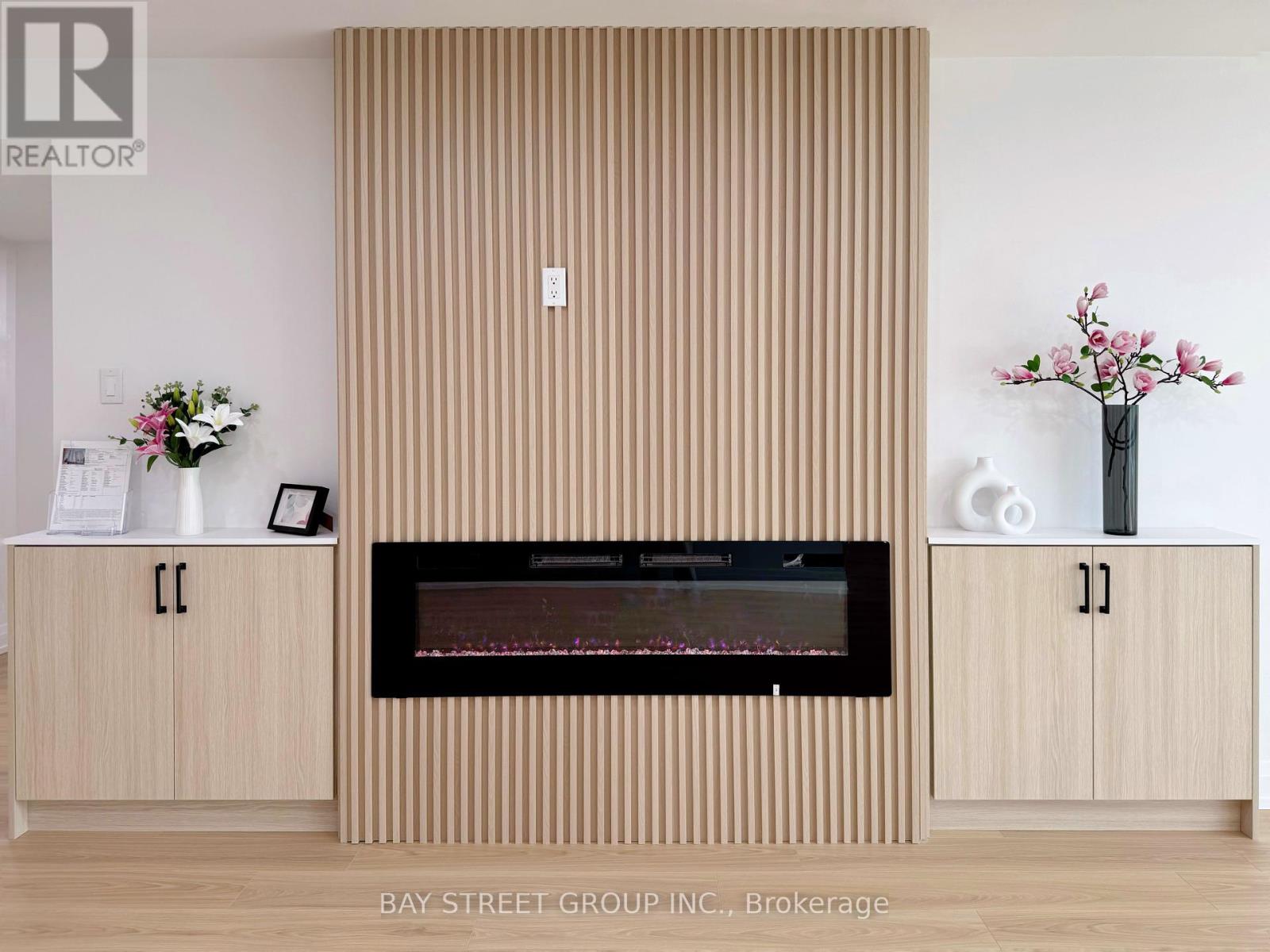 Photo 6 of 606 7905 Bayview Avenue, Markham ON