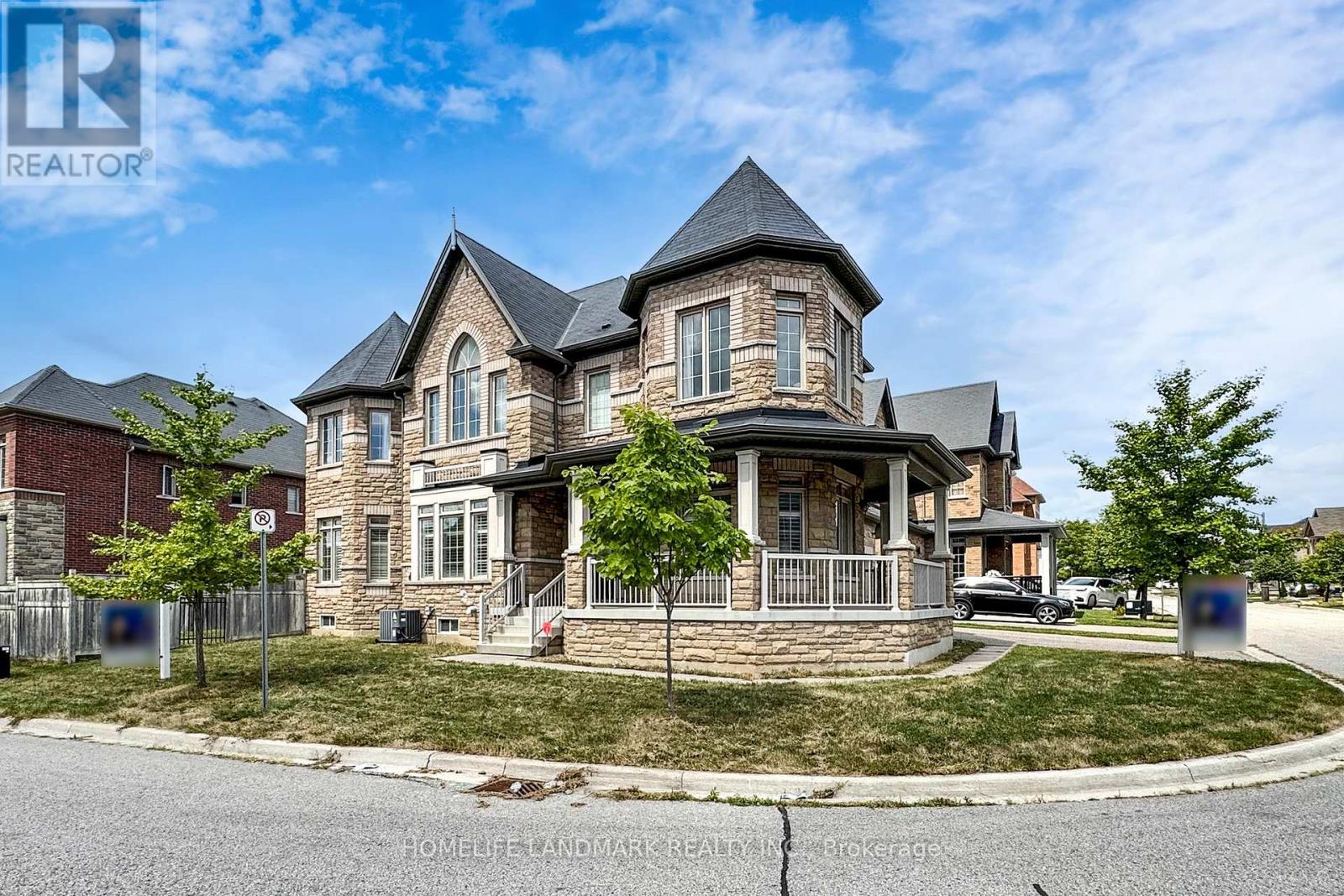 Photo 1 of 56 William Bartlett Drive, Markham ON