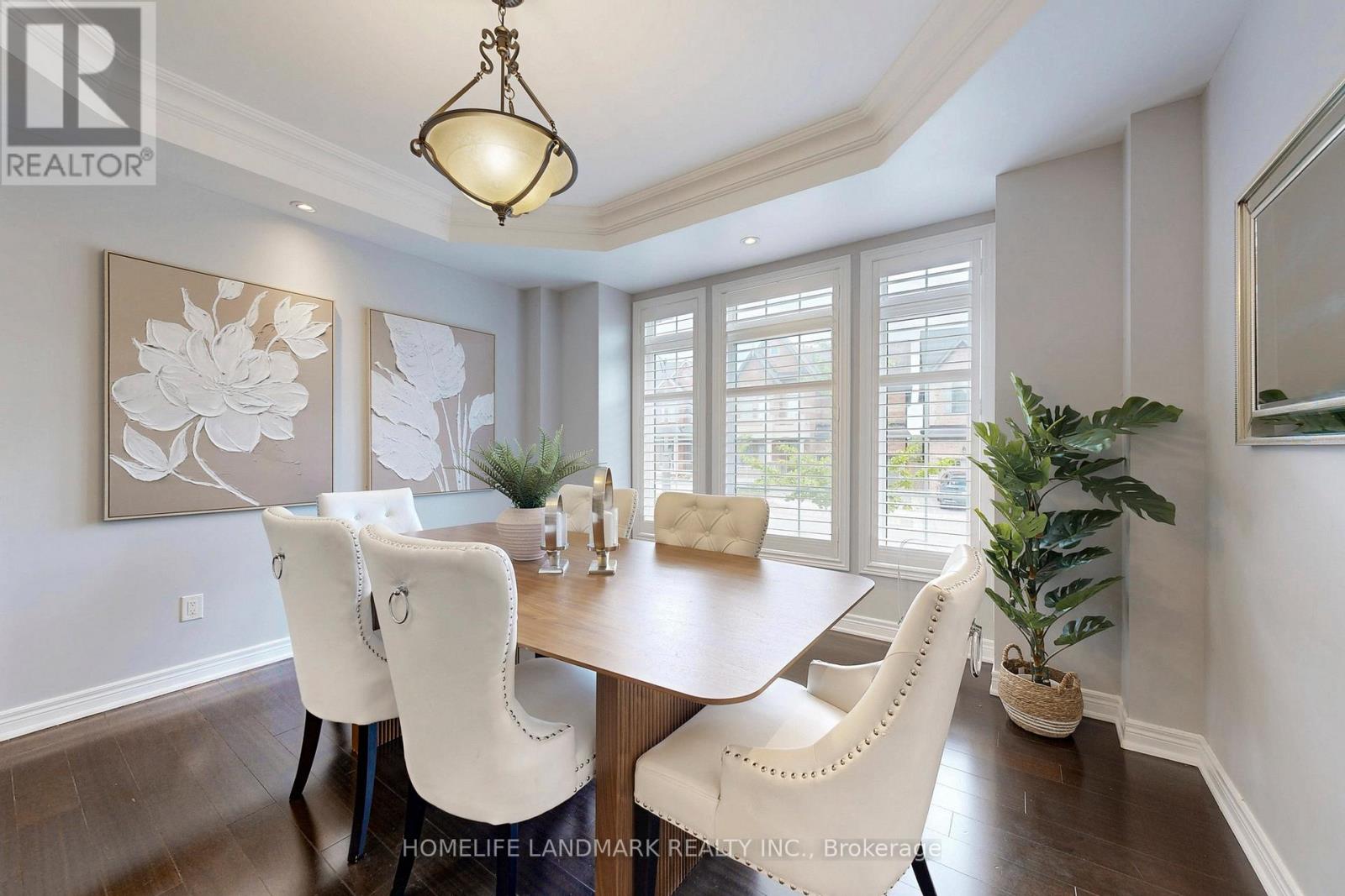 Photo 10 of 56 William Bartlett Drive, Markham ON