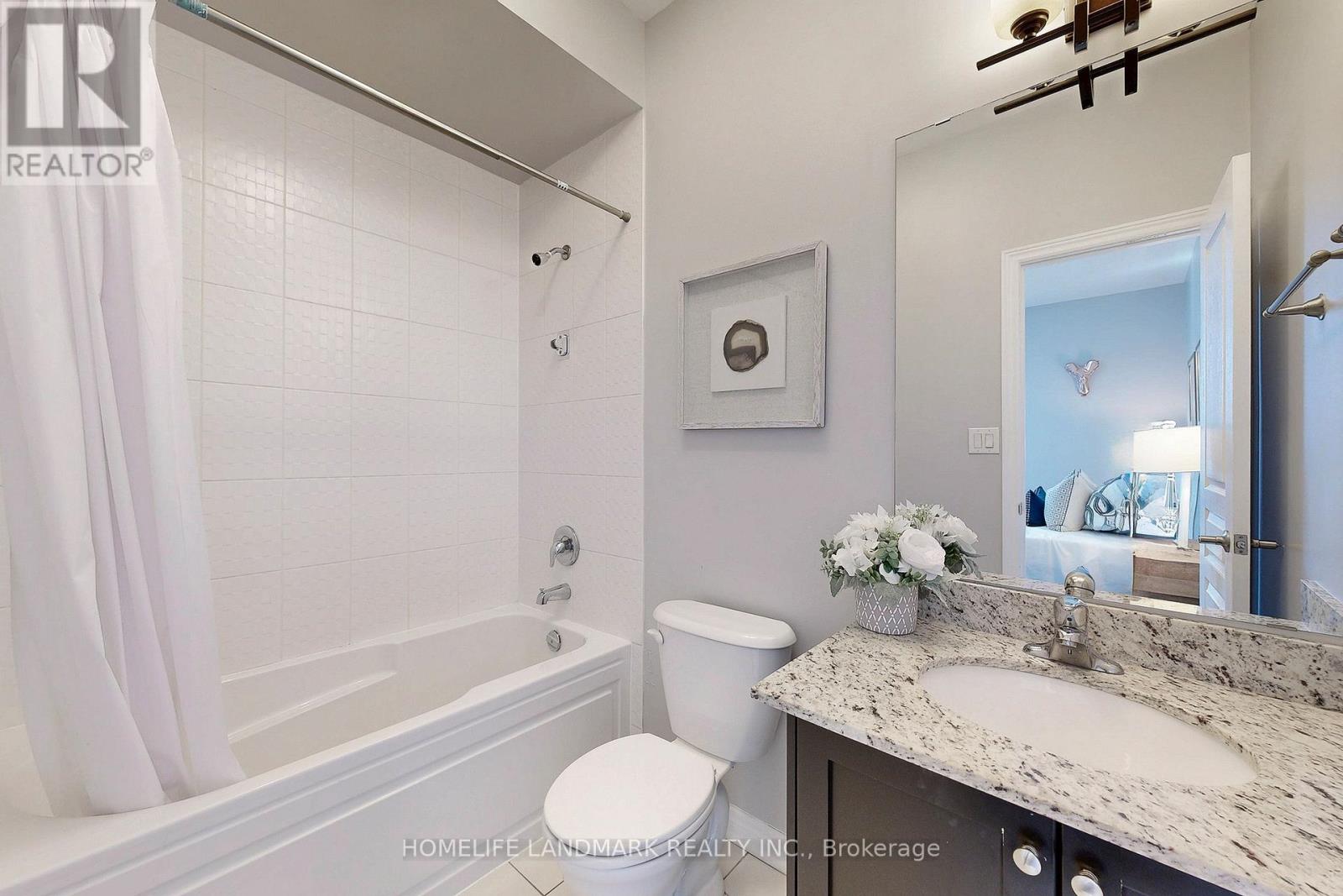 Photo 27 of 56 William Bartlett Drive, Markham ON
