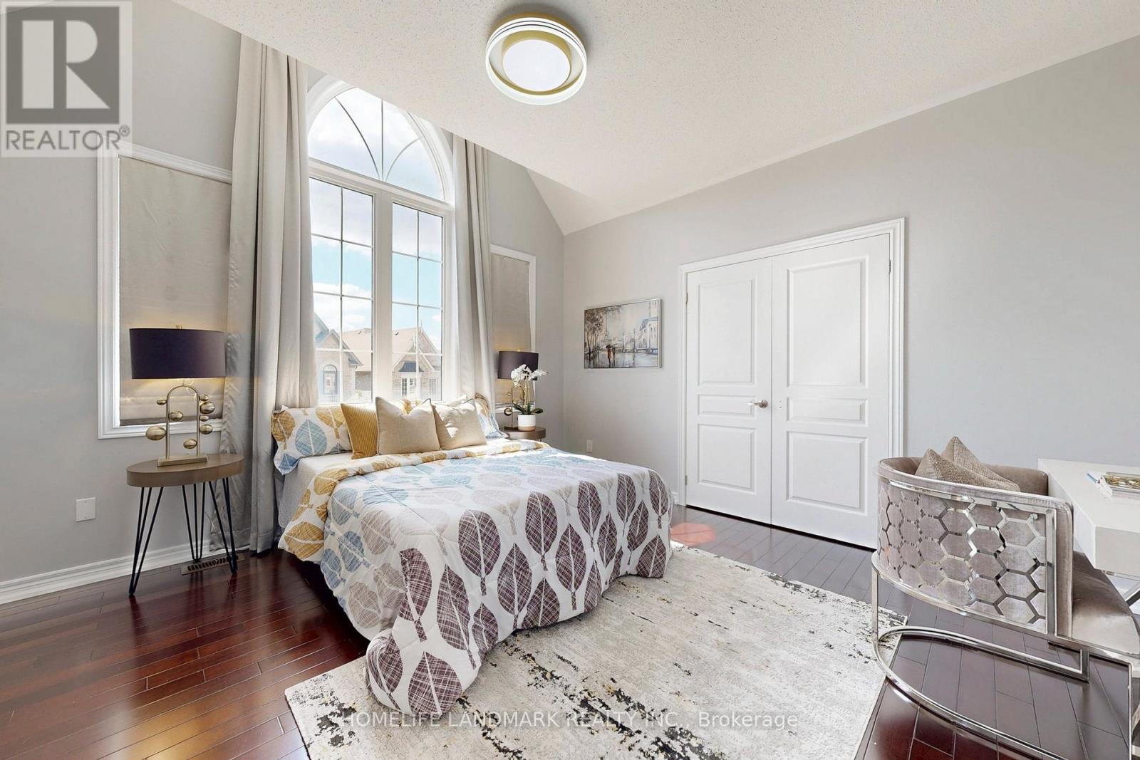 Photo 34 of 56 William Bartlett Drive, Markham ON